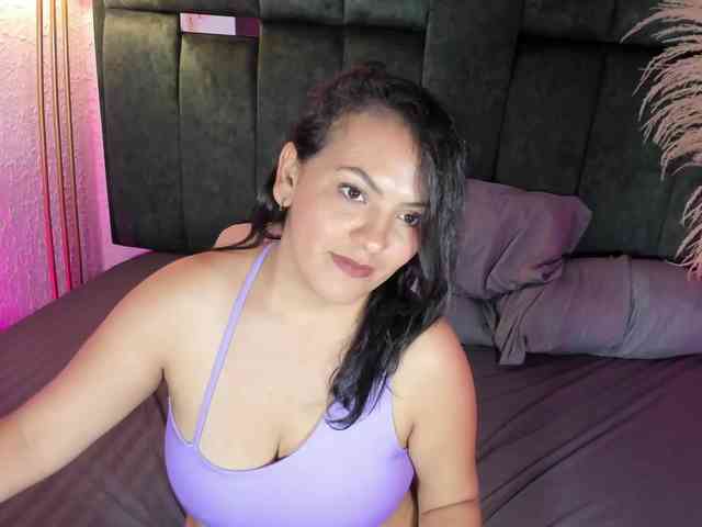 Scarlett-Bj webcam