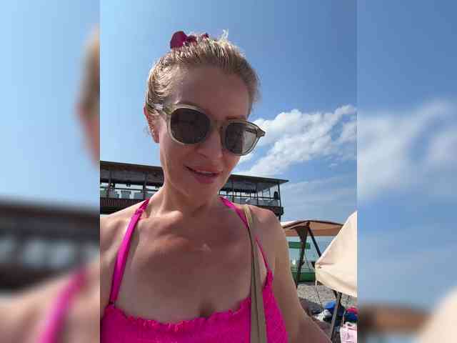 ValeryaGold webcam