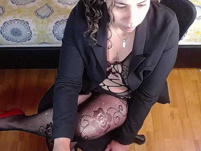 Ivonne-collins33's BongaCams show and profile