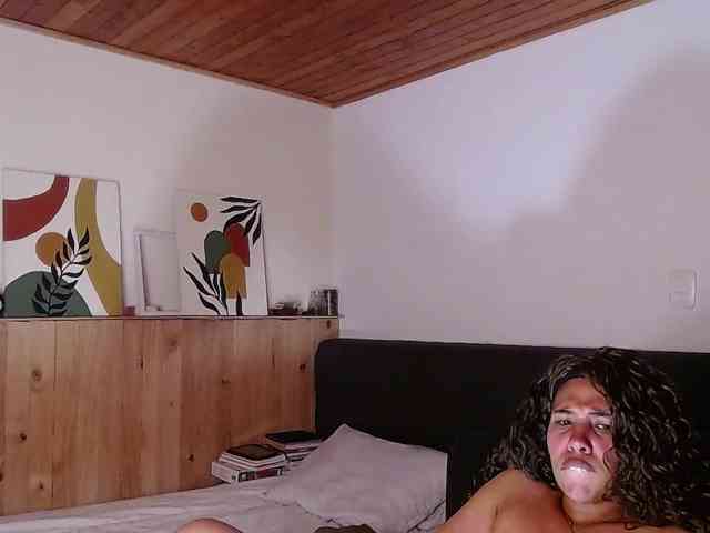 Ivonne-collins33 webcam