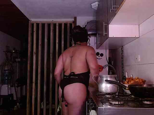 Ivonne-collins33 webcam