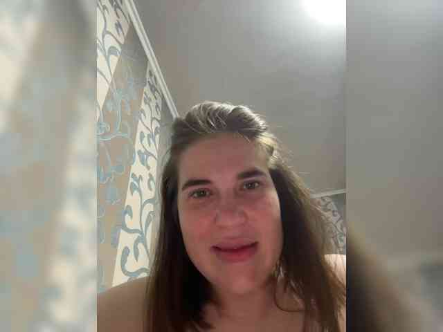 Shaved white, Shaved babes, Group chat for 20 39 tokens, Full privates for ..., dicksucking 5