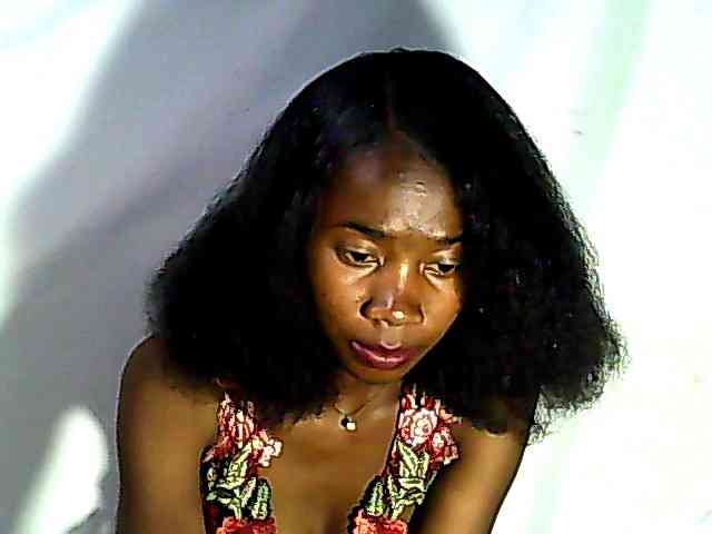 Antonia-2 webcam