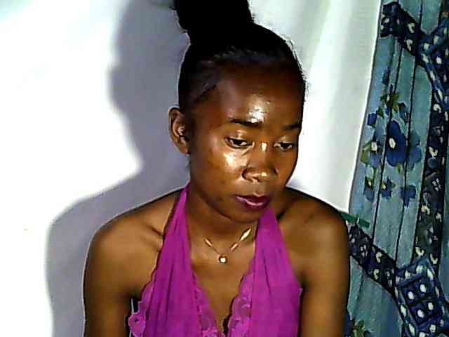 Antonia-2 webcam