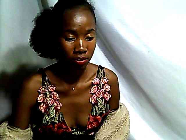 Antonia-2 webcam
