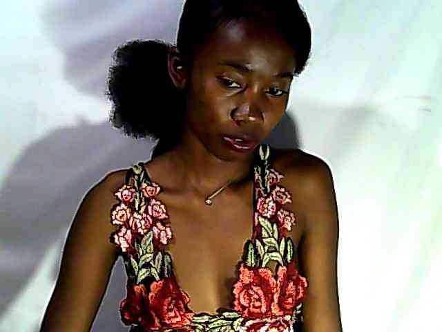 Antonia-2 webcam