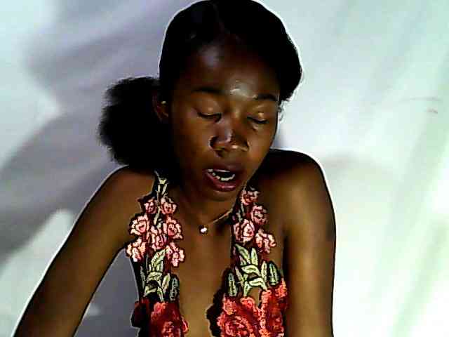 Antonia-2 webcam