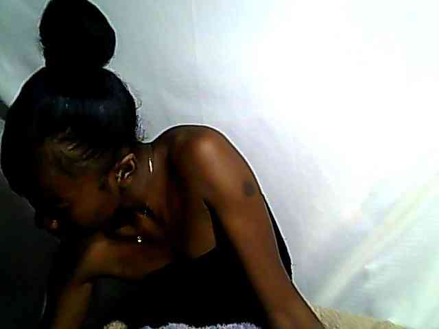 Antonia-2 webcam