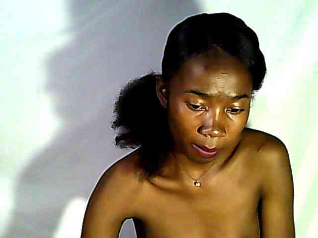 Antonia-2 webcam