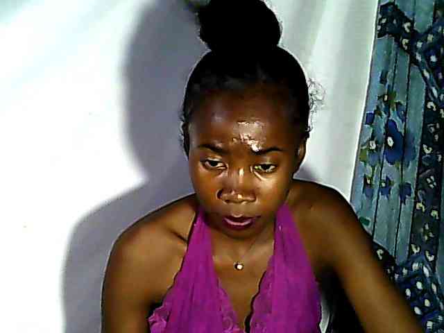 Antonia-2 webcam