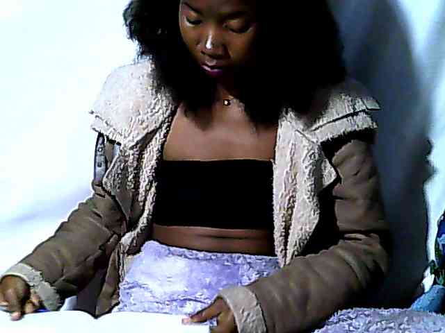 Antonia-2 webcam