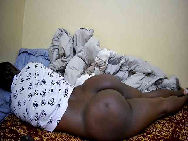 Pretty-lita webcam