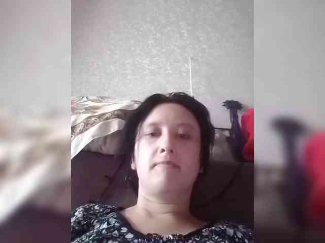 JasmineMercedes webcam