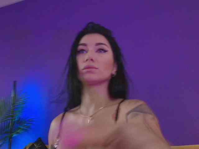 AnyaKim1 webcam
