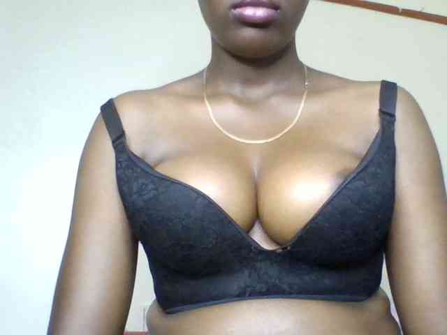 staria-luxe webcam