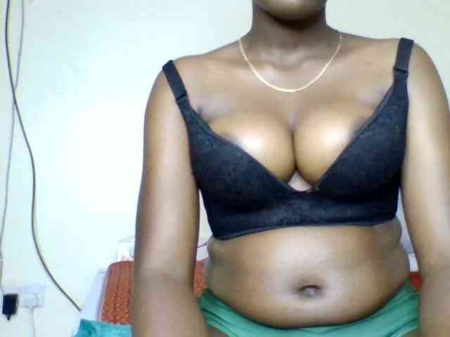 staria-luxe webcam