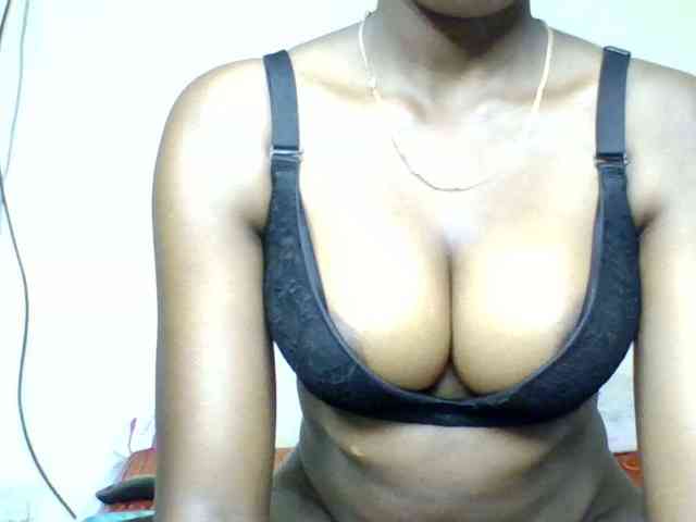 staria-luxe webcam