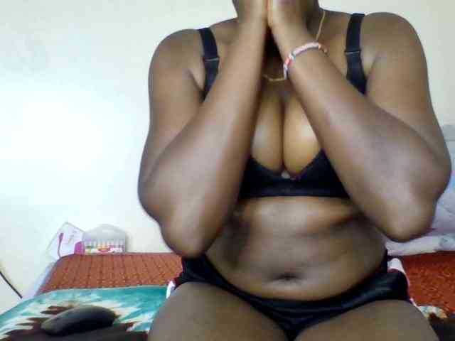 staria-luxe webcam