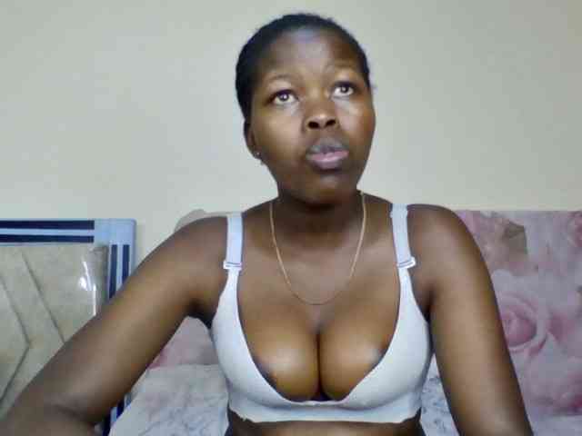 staria-luxe webcam
