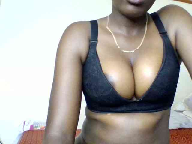 staria-luxe webcam