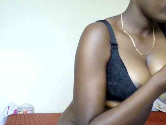 staria-luxe webcam