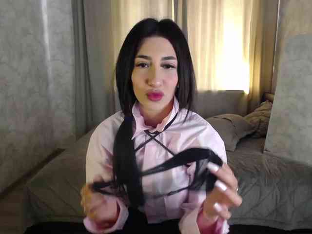 BETTY11DIHNA webcam