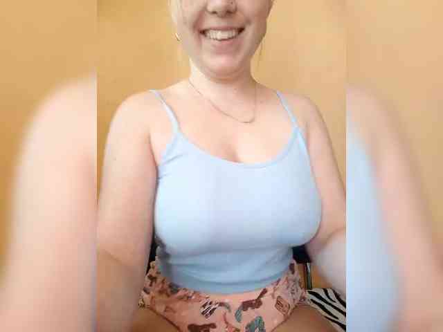 NixieSmack webcam