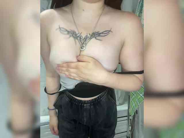 loverka23 webcam