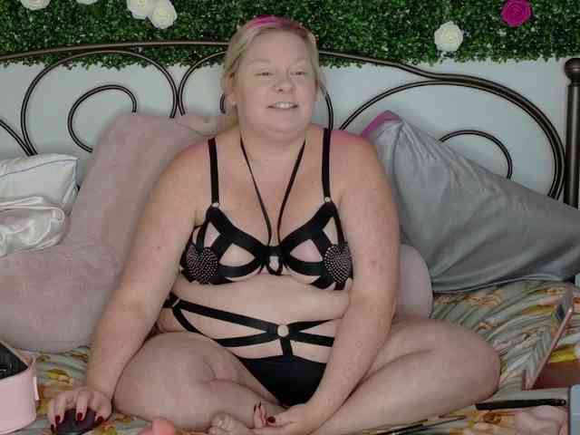 Siennaluxx webcam