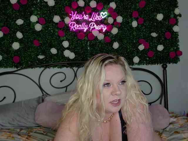 Siennaluxx webcam