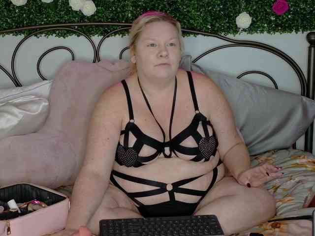 Siennaluxx