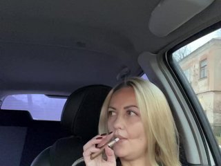 VikiBlondi Porn Show