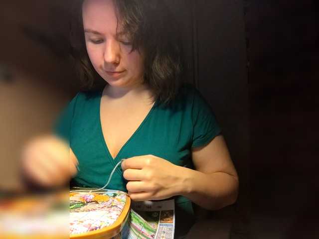 Coffeya's BongaCams show and profile