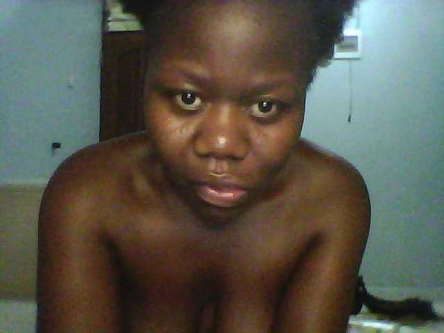 Melanin-pixie webcam
