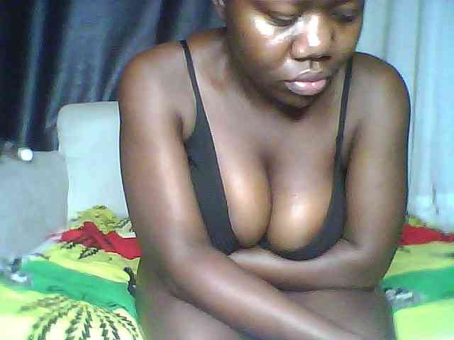 Melanin-pixie webcam
