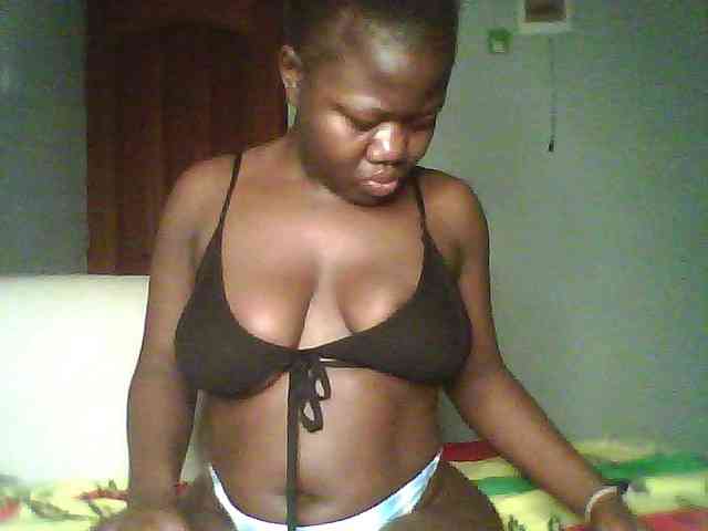 Melanin-pixie webcam