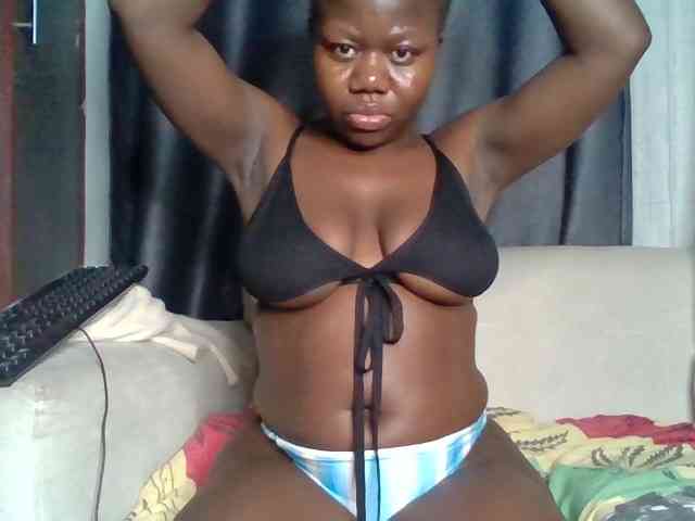 Melanin-pixie webcam