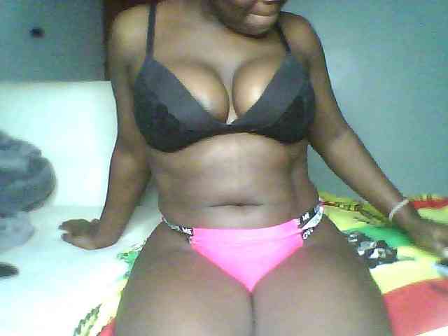 Melanin-pixie webcam