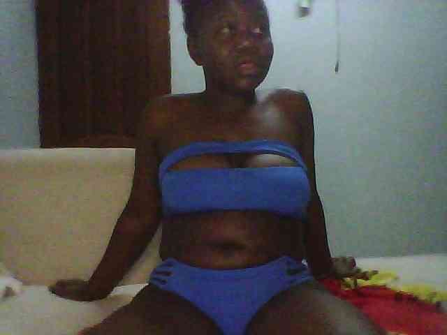 Melanin-pixie webcam