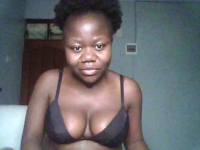 Melanin-pixie webcam