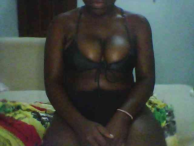 Melanin-pixie webcam