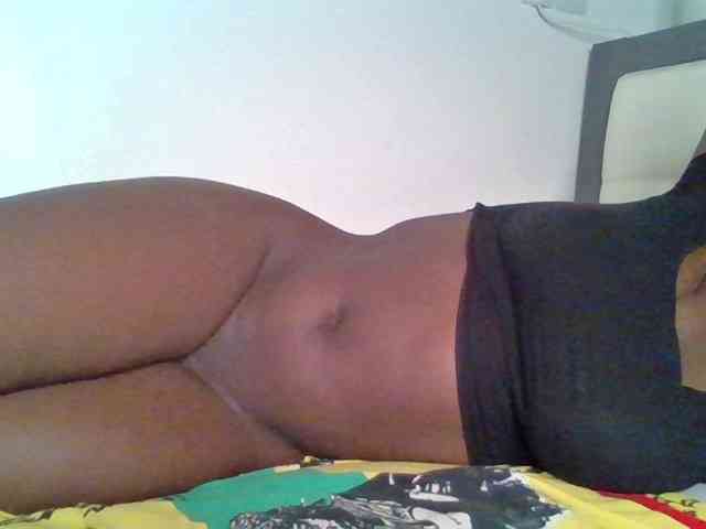 Melanin-pixie webcam