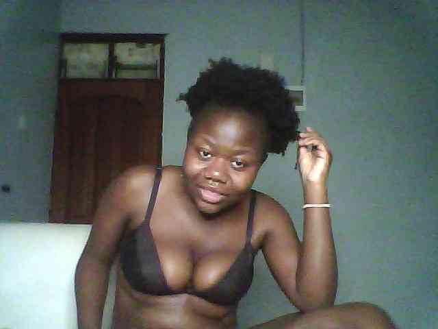 Melanin-pixie webcam