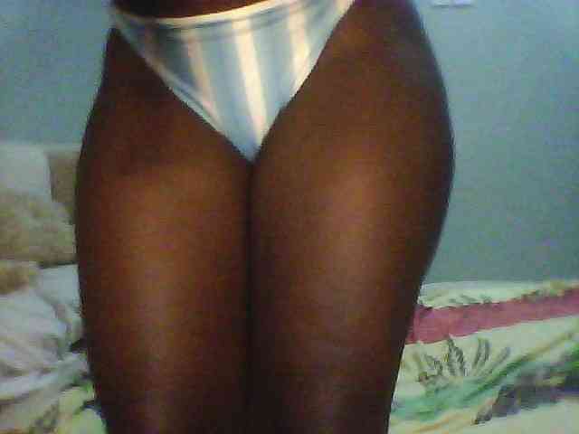 Melanin-pixie webcam