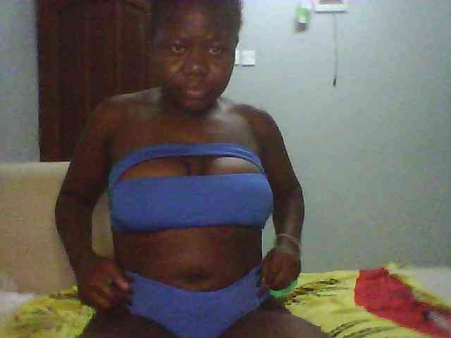 Melanin-pixie webcam