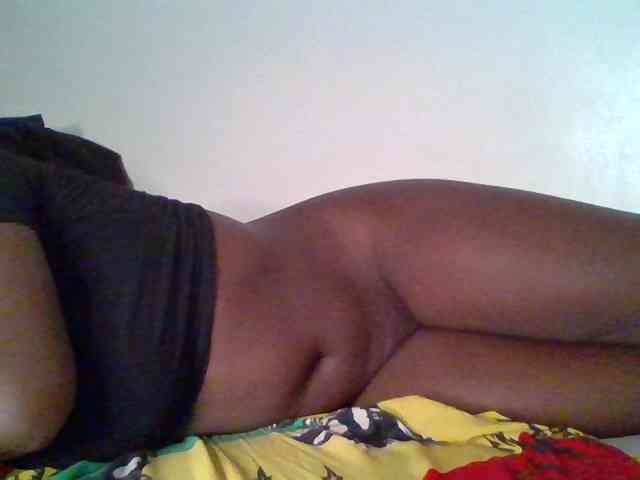 Melanin-pixie webcam