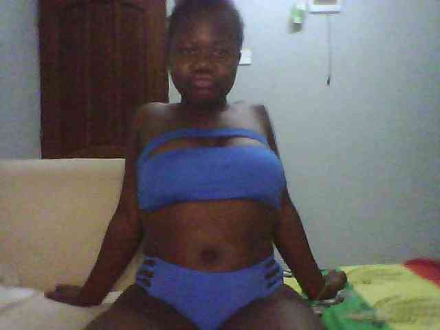 Melanin-pixie webcam
