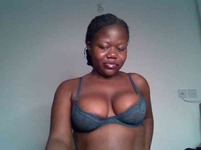 Melanin-pixie webcam