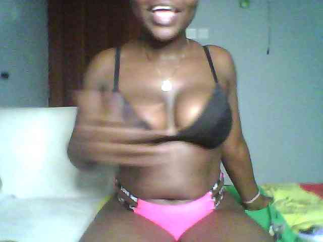 Melanin-pixie webcam