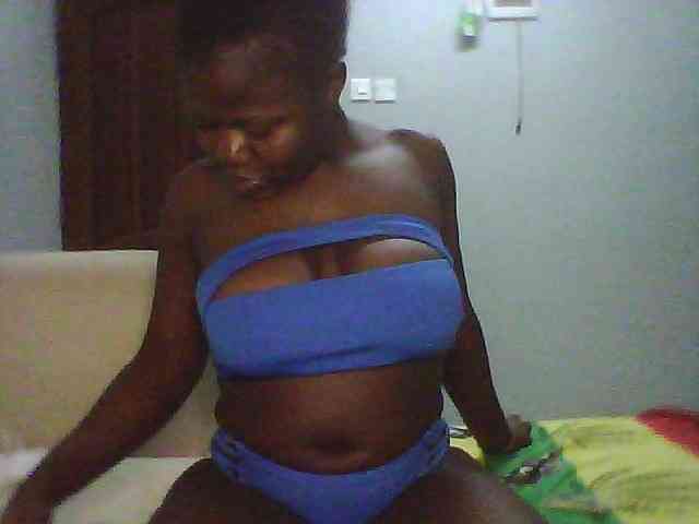 Melanin-pixie webcam